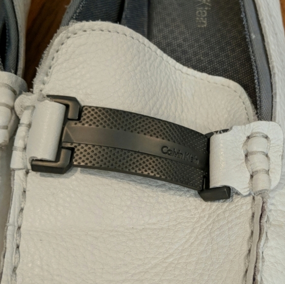 Calvin Klein Maxim Tumbled Leather Slip-on Loafer White 10.5 US - Picture 6 of 7